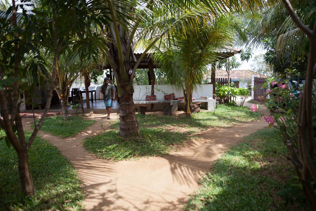 East Surf Cabana Arugam Bay Luaran gambar
